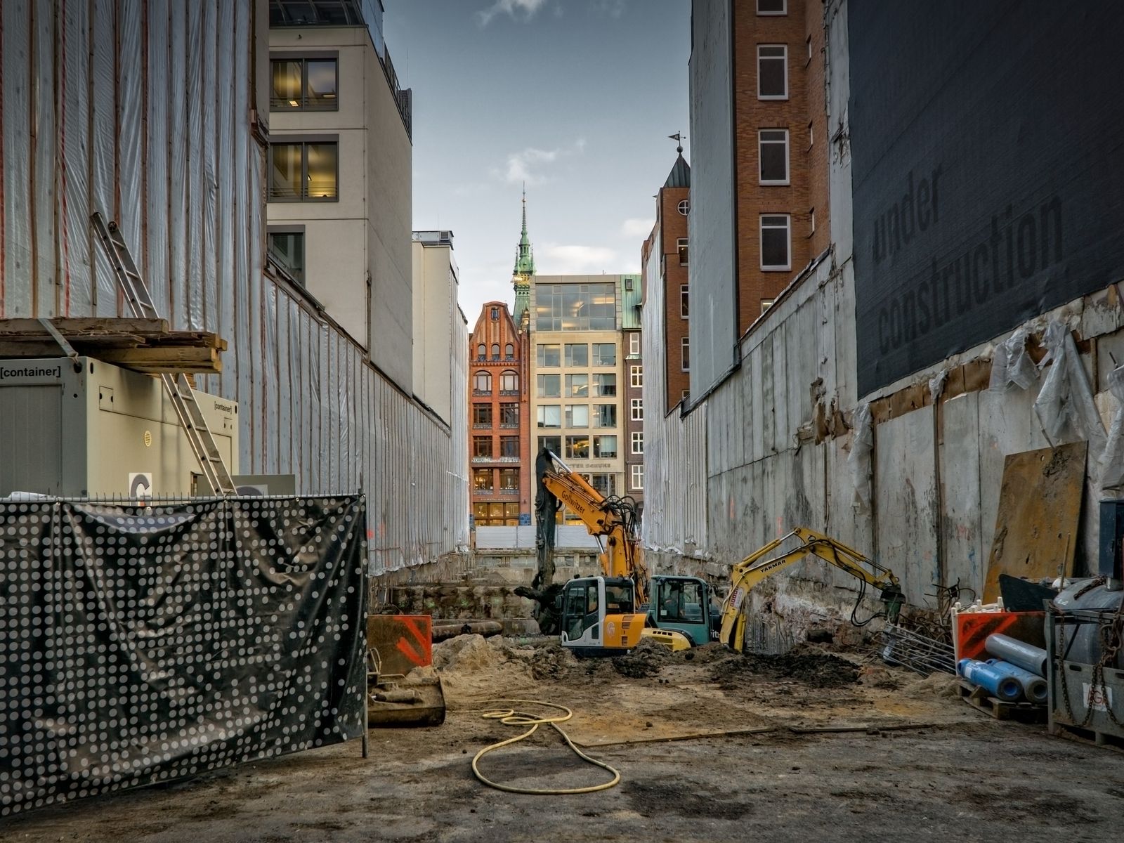 What Commercial Clients Should Expect from a General Contractor